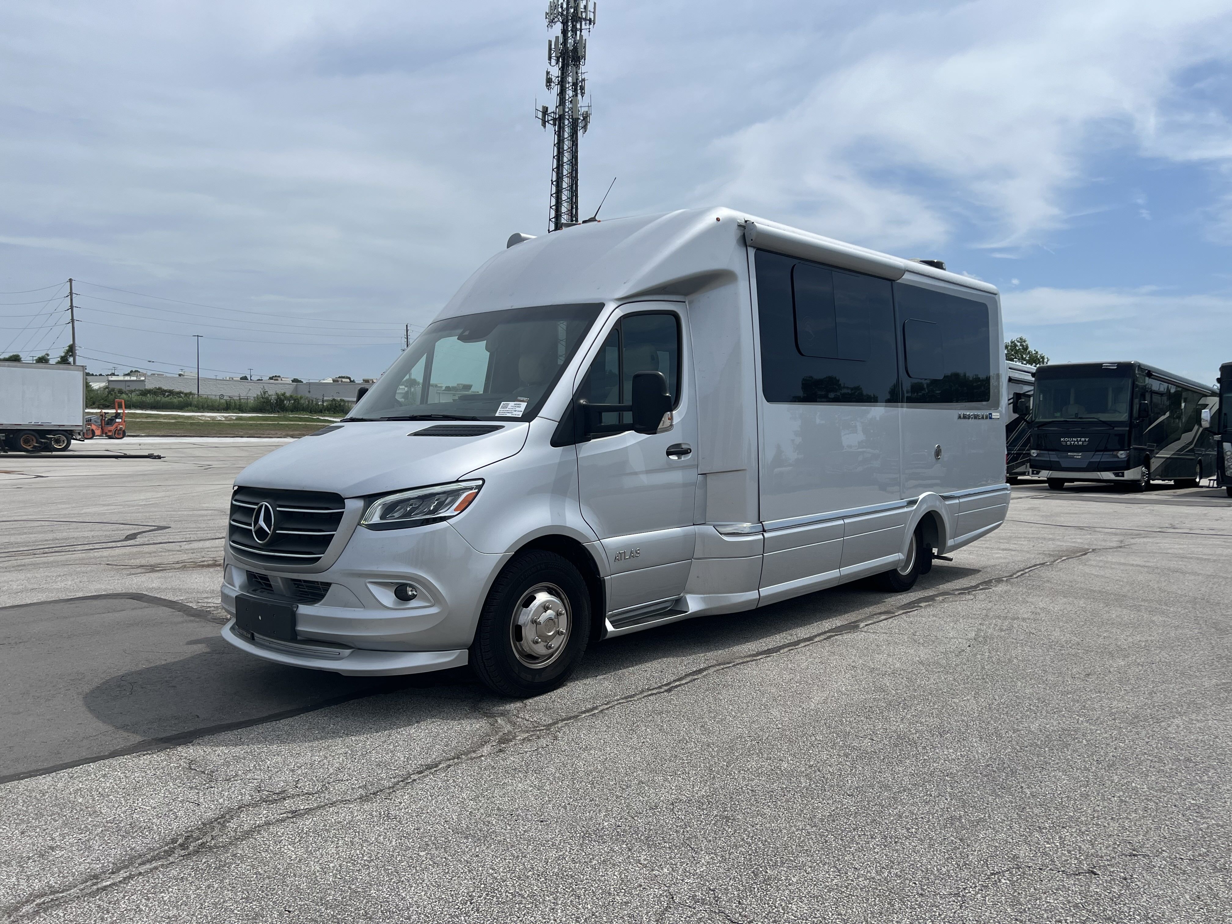 2023 Airstream ATLAS MURPHY SUITE TOMMY BAHAMA EDITION RV