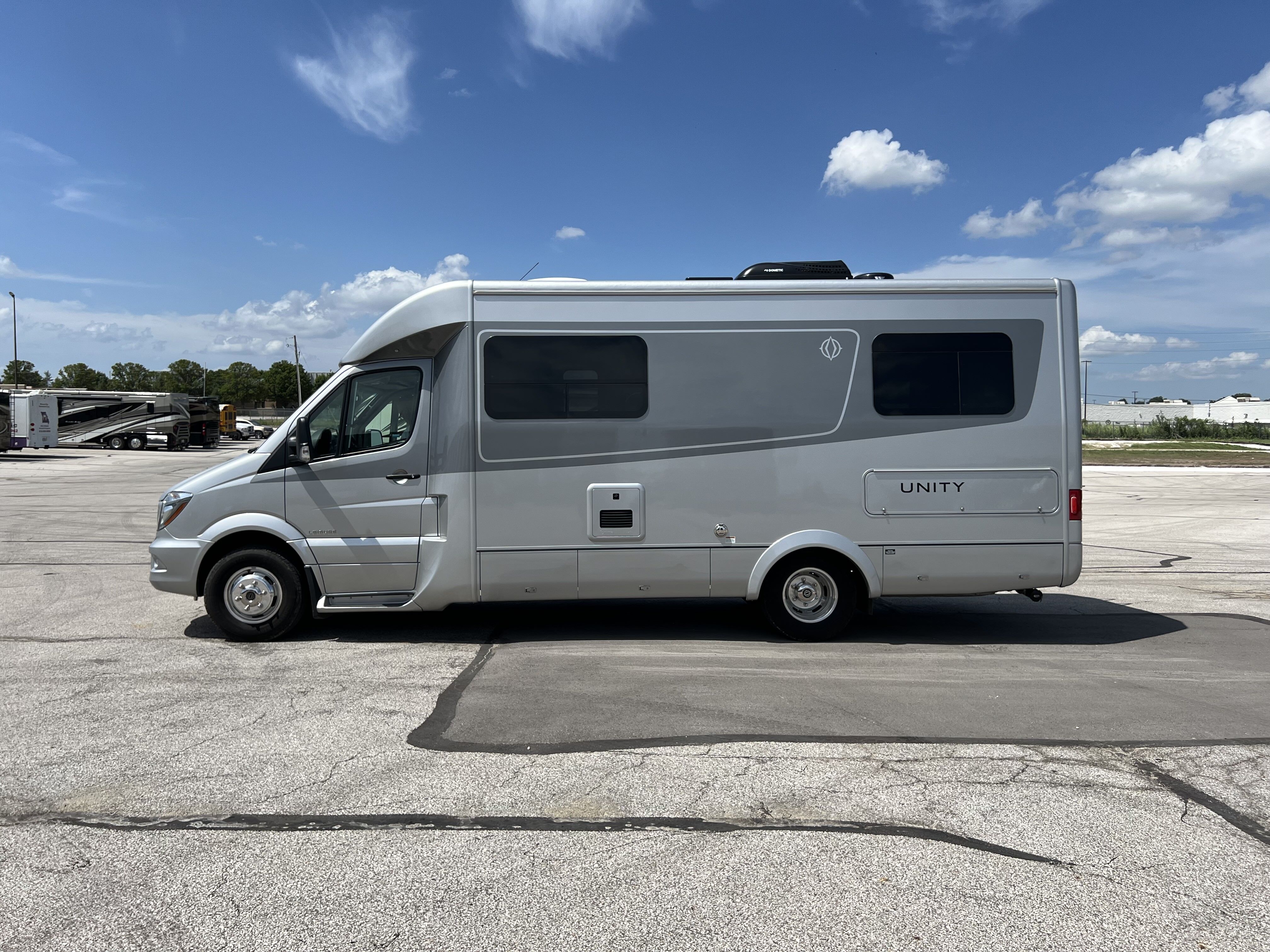 2019 Leisure Travel Van Unity 24TB in belton MO