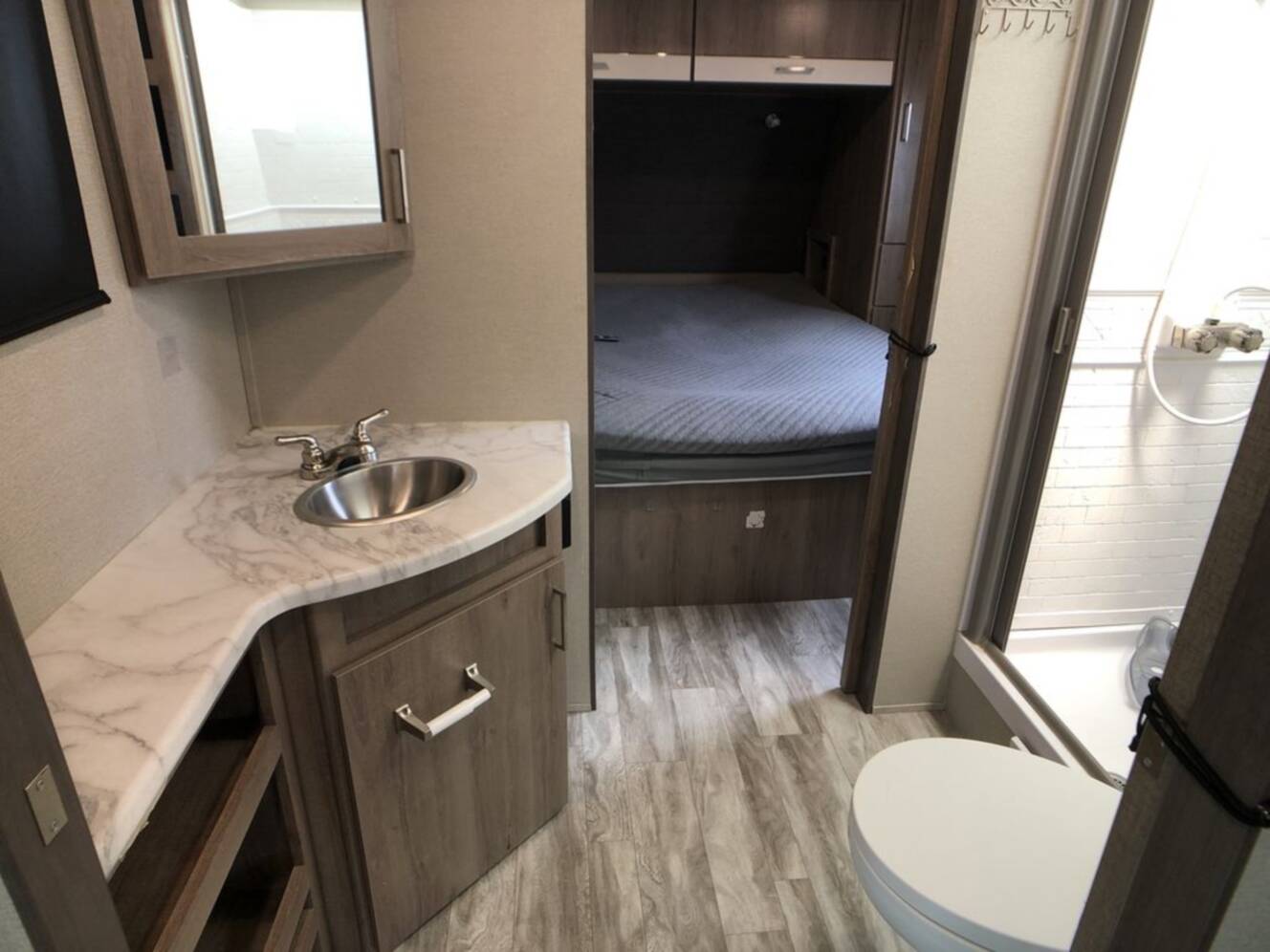 A photo of this 2022 Grand Design Imagine 23LDE