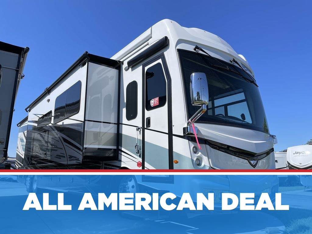 2026 Fleetwood Discovery LXE 44B RV