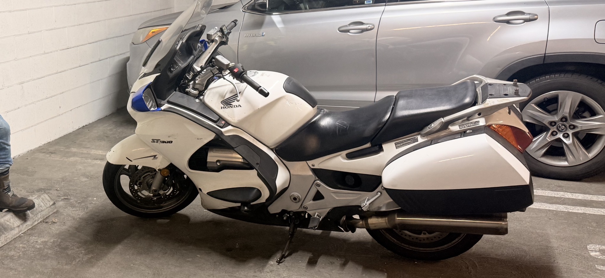 2009 Honda ST1300 ABS ABS in West Hollywood, CA