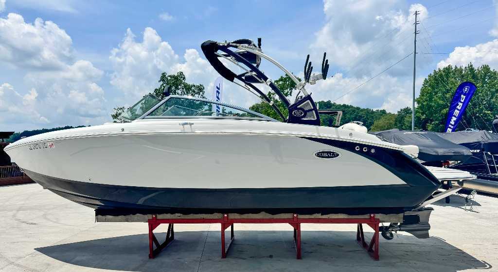 2021 Cobalt R5 Surf R8 in crane hill AL