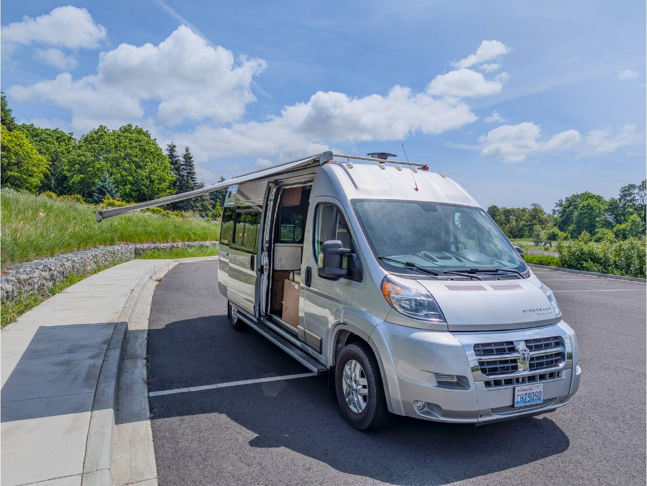 A photo of this 2017 Winnebago TRAVATO 59G