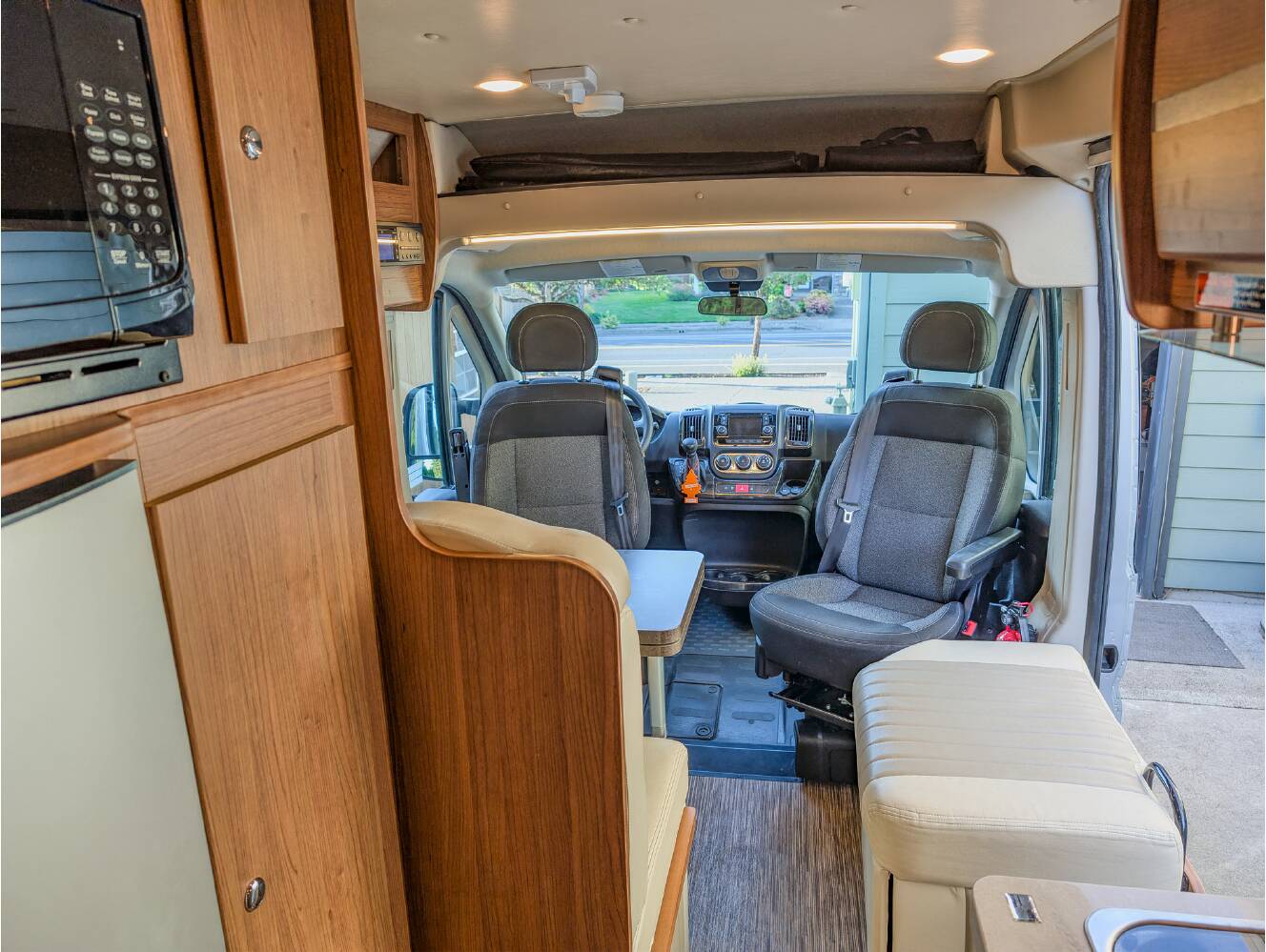 A photo of this 2017 Winnebago TRAVATO 59G