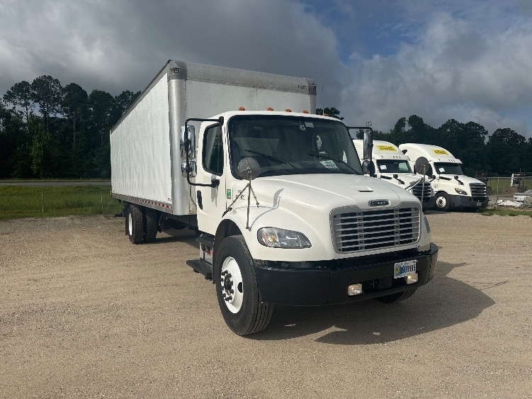 2021 FREIGHTLINER BUSINESS CLASS M2 106 in Hammond, LA