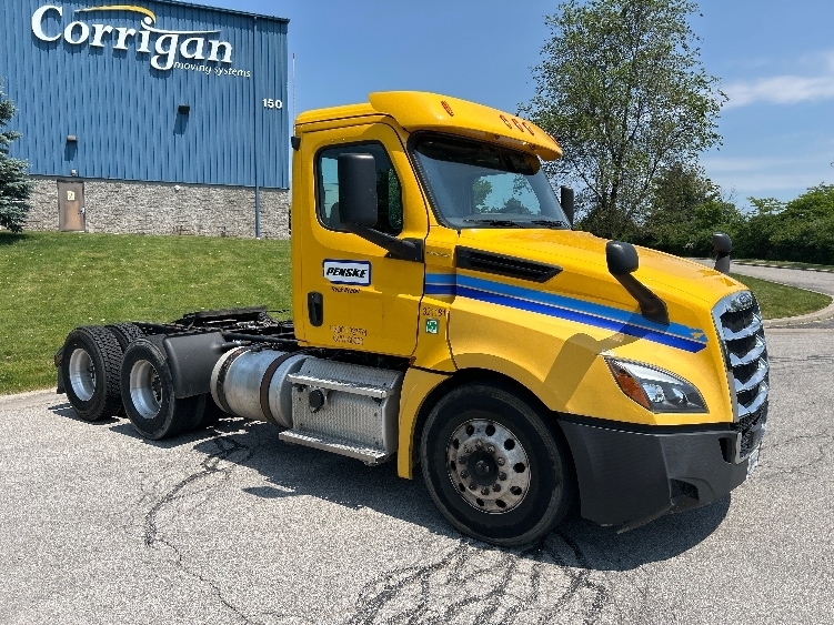 2019 FREIGHTLINER CASCADIA 126 in Rochester, NY