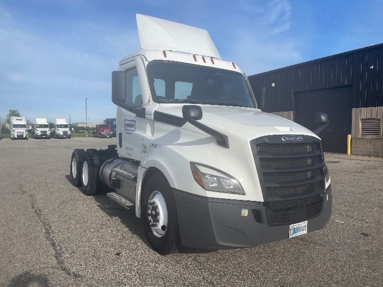 2023 FREIGHTLINER CASCADIA 126 in Mattawan, MI