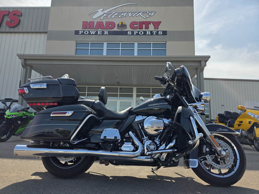 2015 Harley-Davidson Touring Electra Glide Ultra Limited ULTRA LIMITED in Deforest, WI