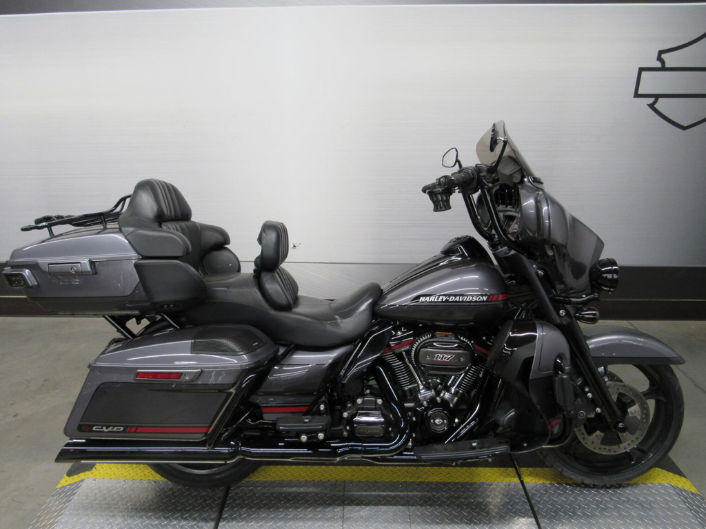 2020 Harley-Davidson Touring CVO Limited in Goodyear, AZ
