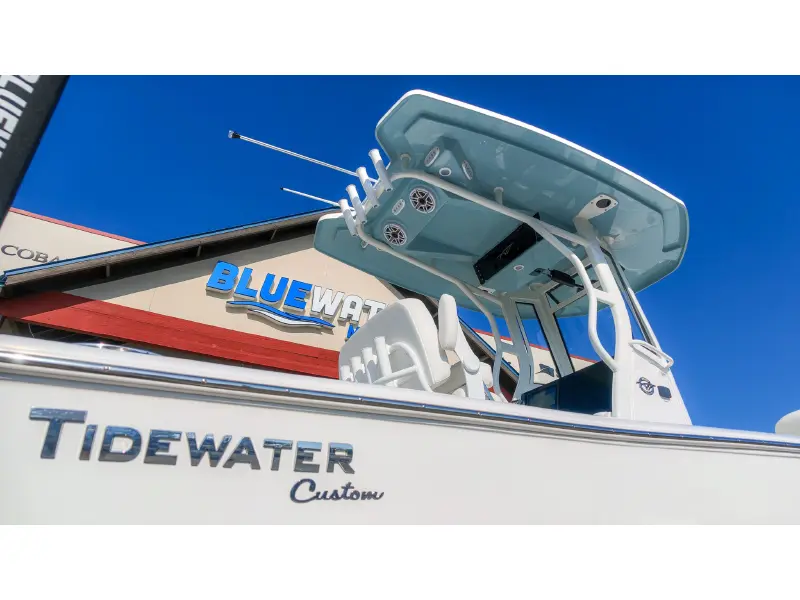 2027 Tidewater 2500 Carolina Bay
