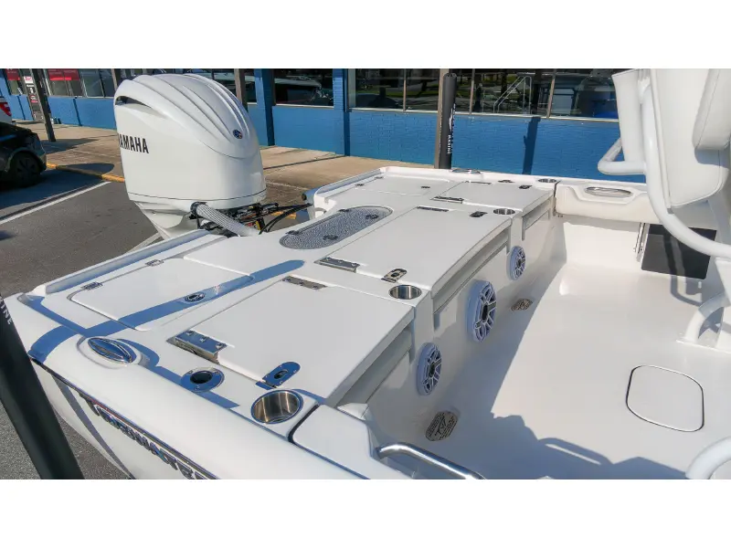 2027 Tidewater 2500 Carolina Bay