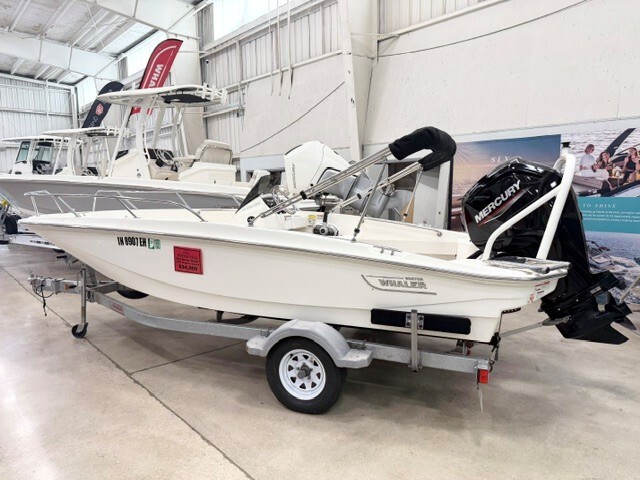 2022 Boston Whaler 160 Super Sport in michigan city IN