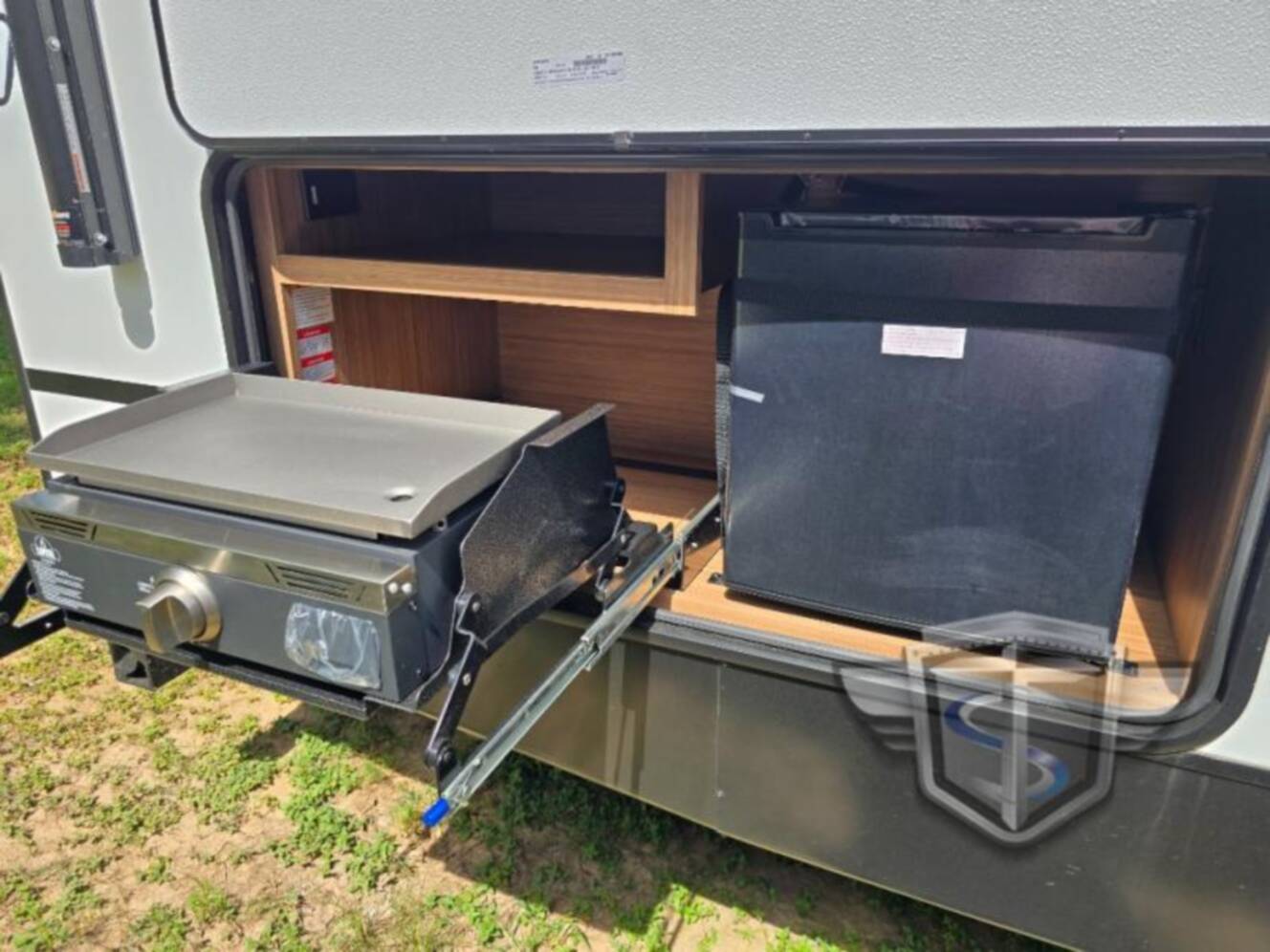 A photo of this 2027 Keystone Rv Passport Super Lite 229BH