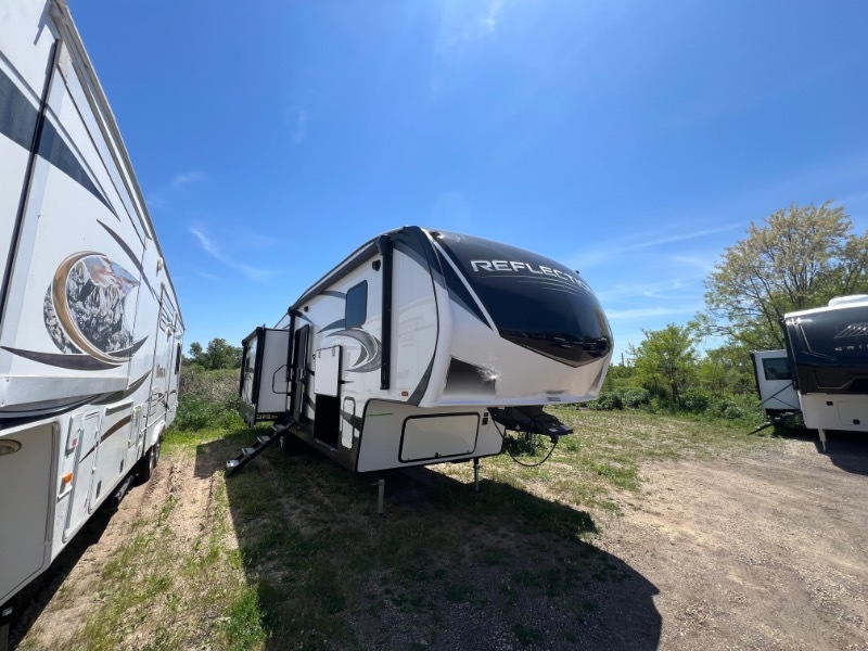 2022 Grand Design Reflection 320MKS in elkhorn WI