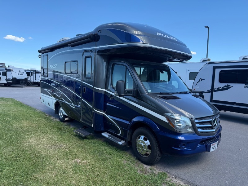 2017 Fleetwood Pulse 24A in neenah WI