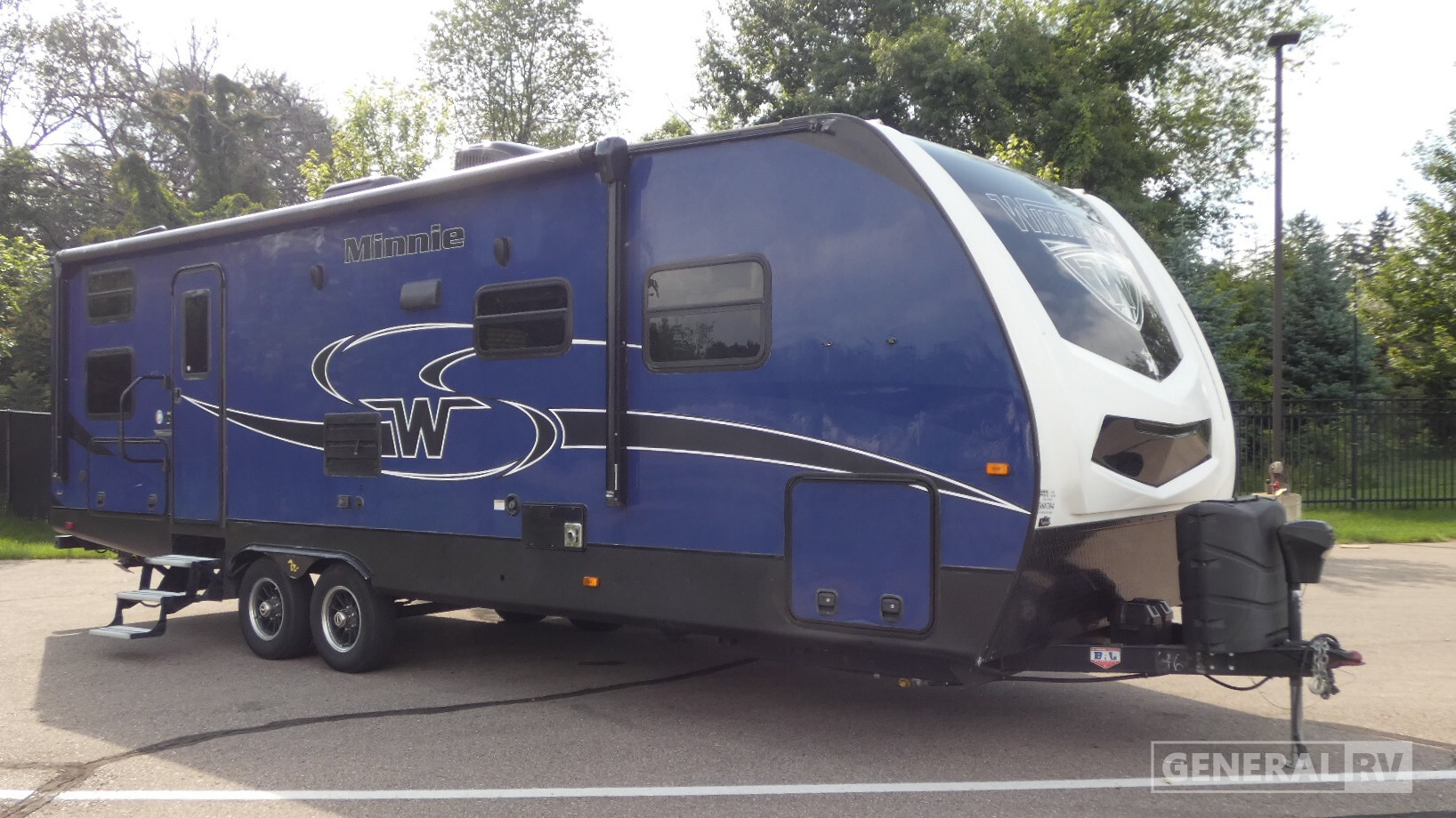 2019 Winnebago MINNIE 27BHSS in clarkston MI
