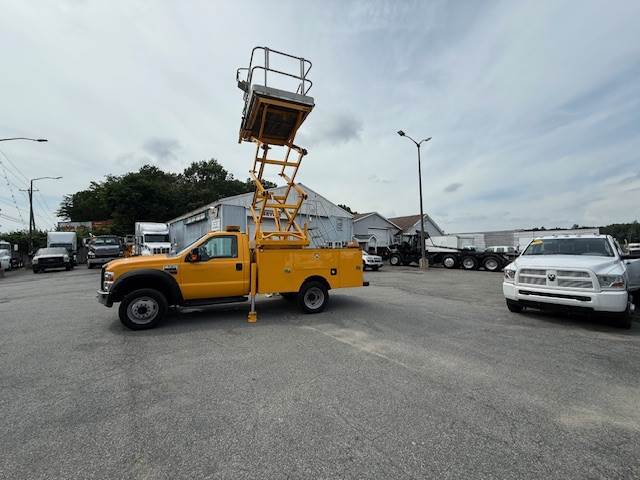 2008 FORD F-550 XLT in Elkton, MD