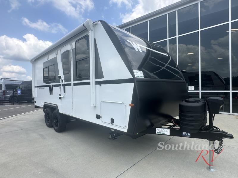 2027 Winnebago Micro Minnie 2000FRB RV
