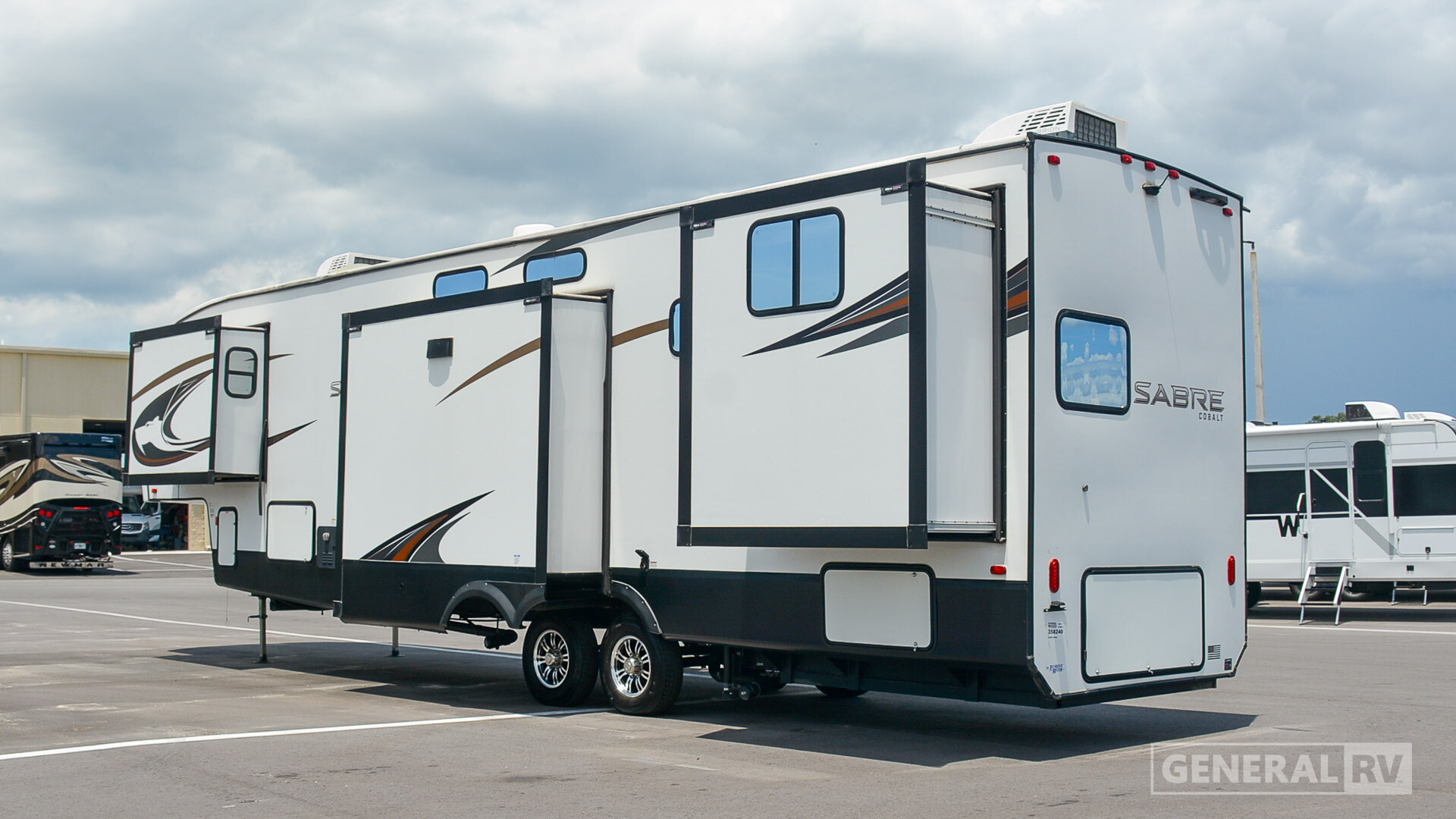 2023 Forest River Sabre Cobalt 350BH in winter garden FL