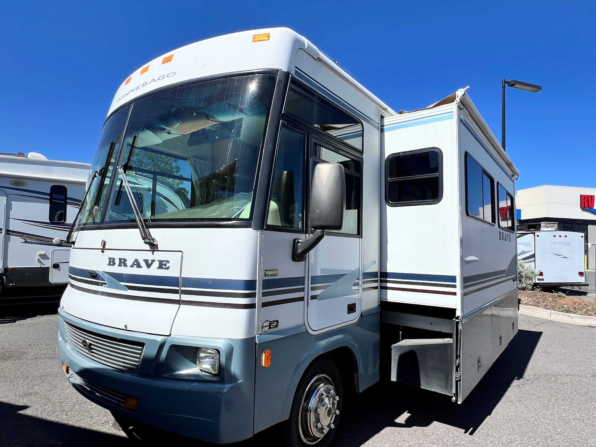 2004 Winnebago Brave 32V in flagstaff AZ
