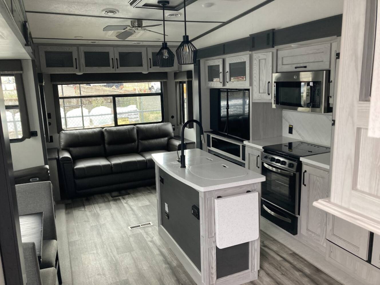 A photo of this 2022 Keystone Montana High Country 295RL