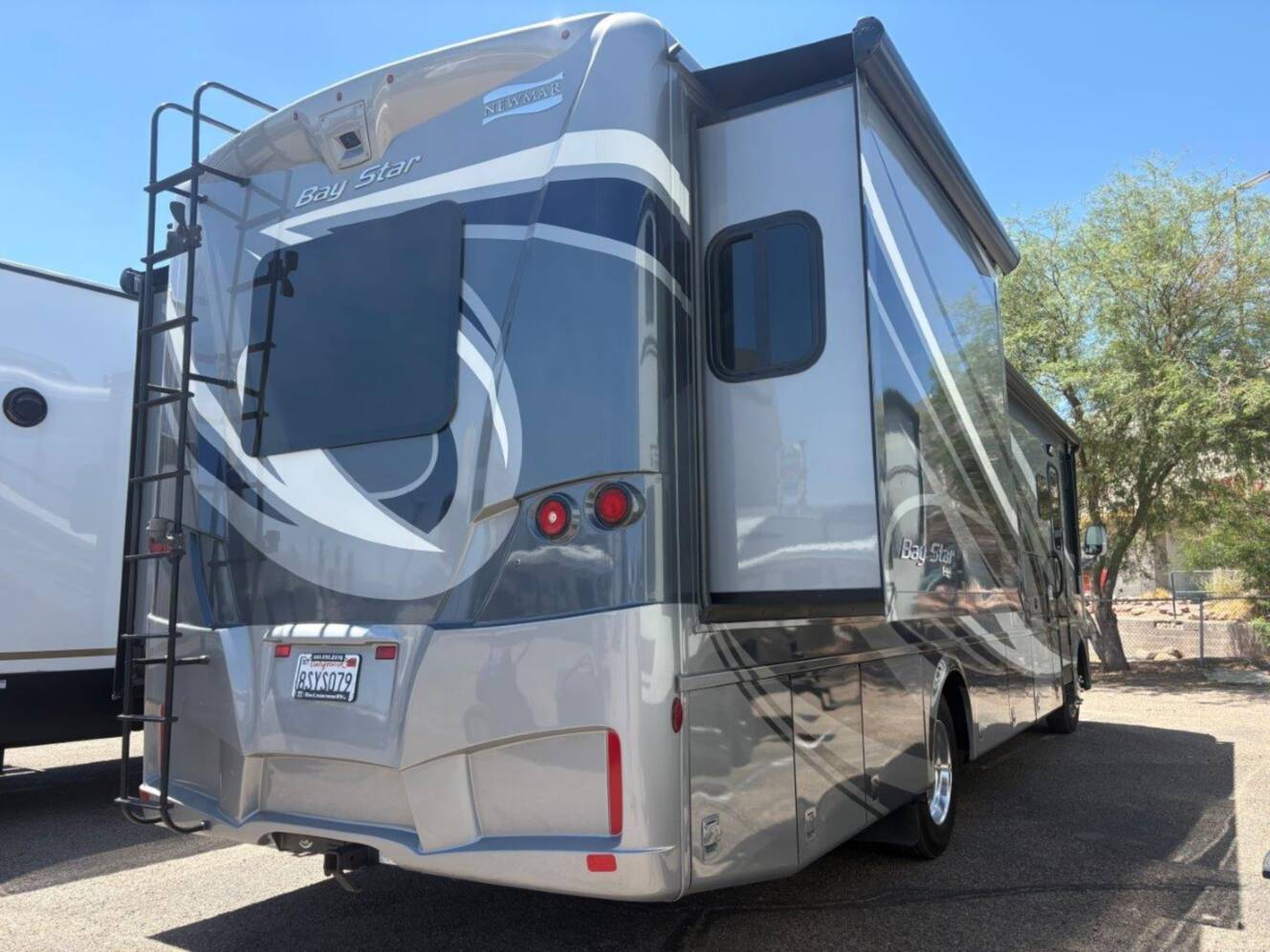 A photo of this 2021 Newmar Bay Star 3401