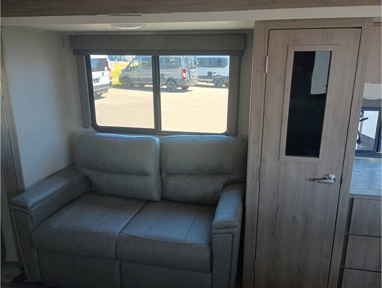 A photo of this 2022 Grand Design Imagine 3100RD