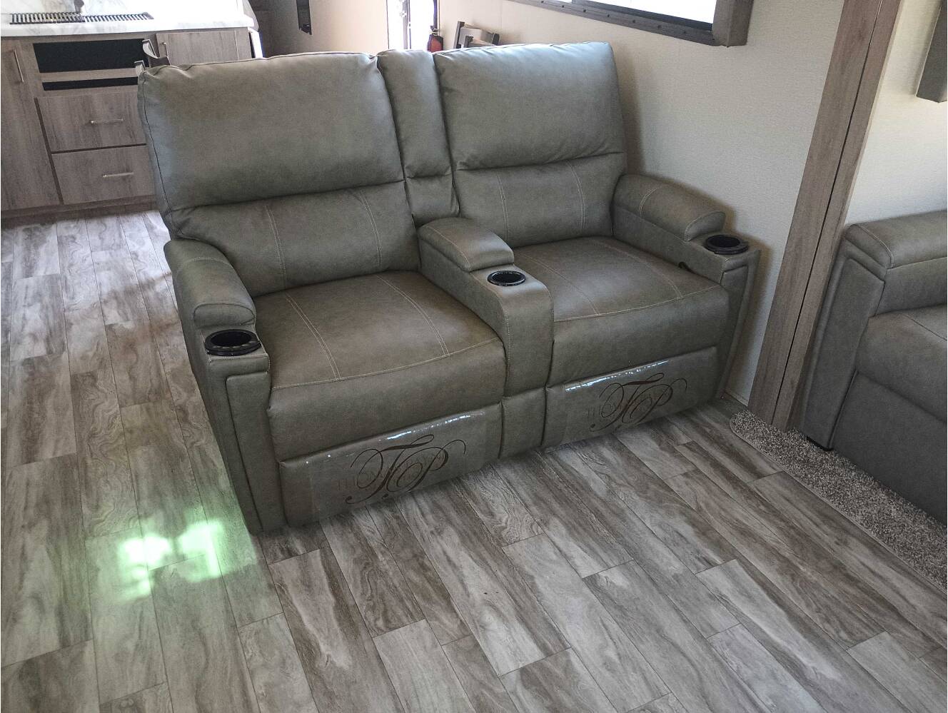 A photo of this 2022 Grand Design Imagine 3100RD