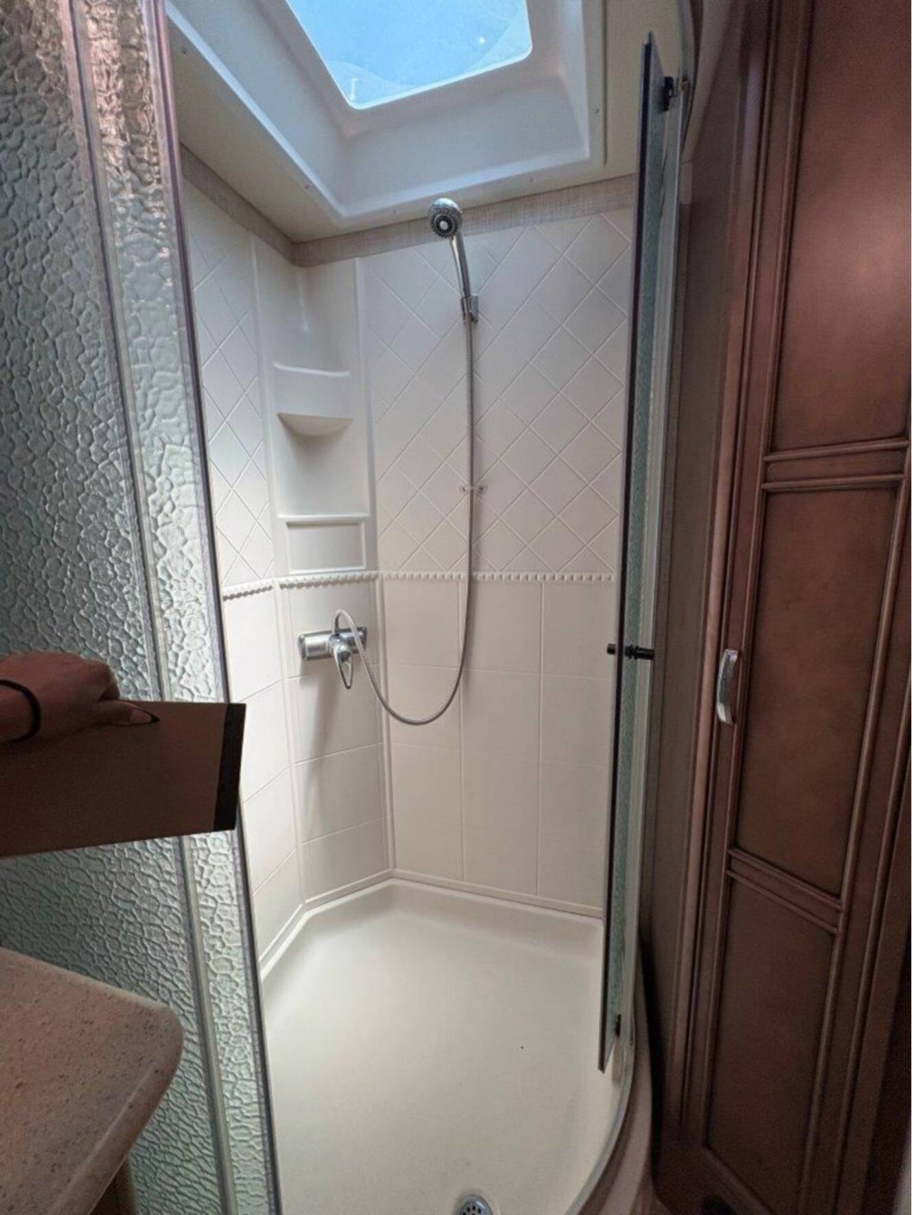A photo of this 2021 Newmar Bay Star 3401