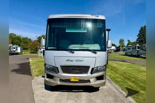 2022 Newmar Bay Star 3014 in junction city OR