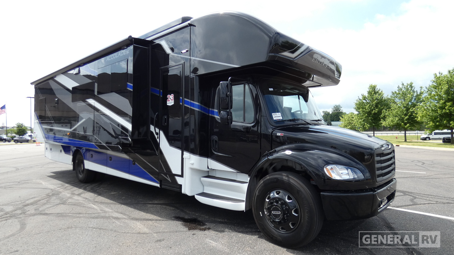 2027 Entegra Coach ACCOLADE XL 37M in wixom MI