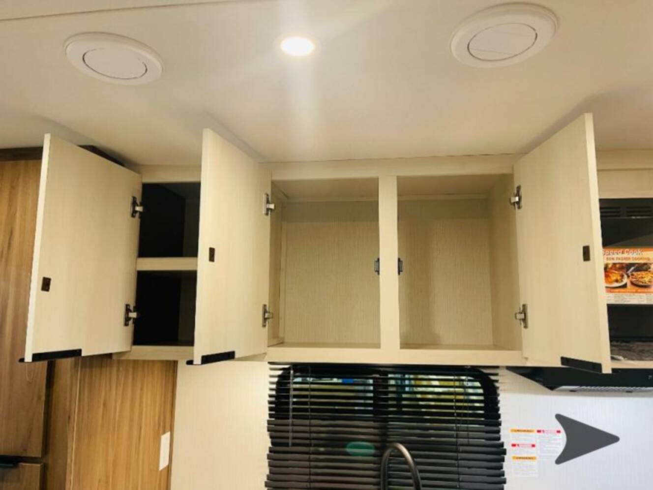 A photo of this 2026 Winnebago Access 25RK