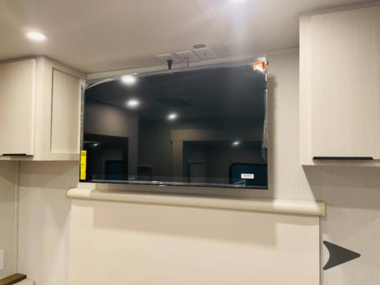 A photo of this 2026 Winnebago Access 25RK