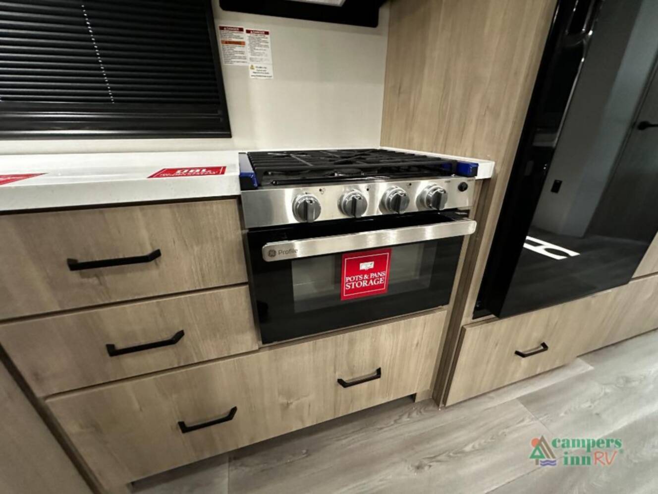 A photo of this 2027 Grand Design Imagine 2800BH