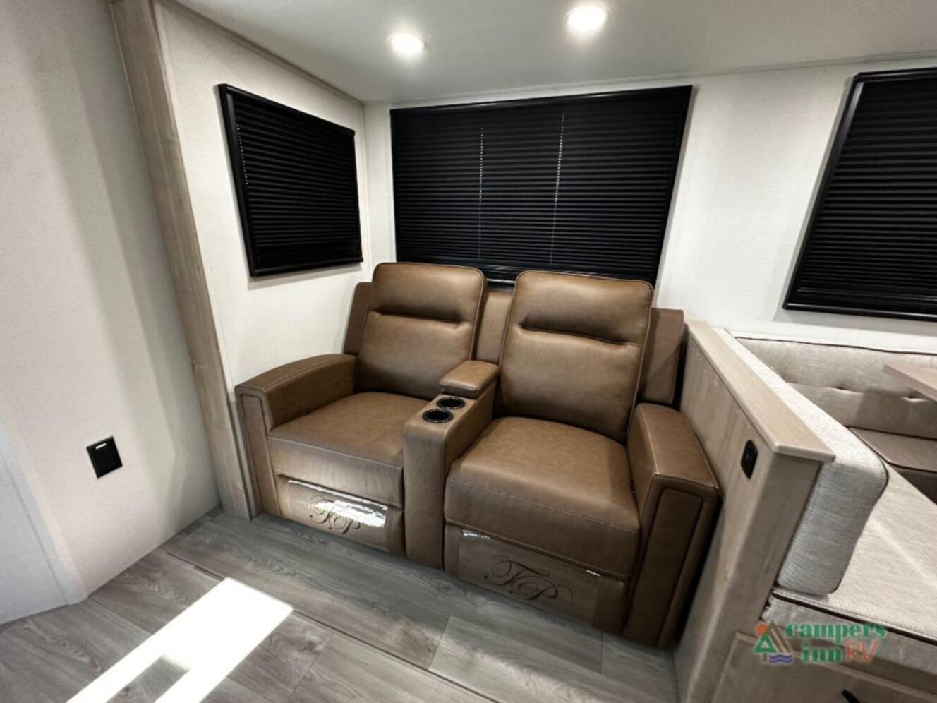 A photo of this 2027 Grand Design Imagine 2800BH