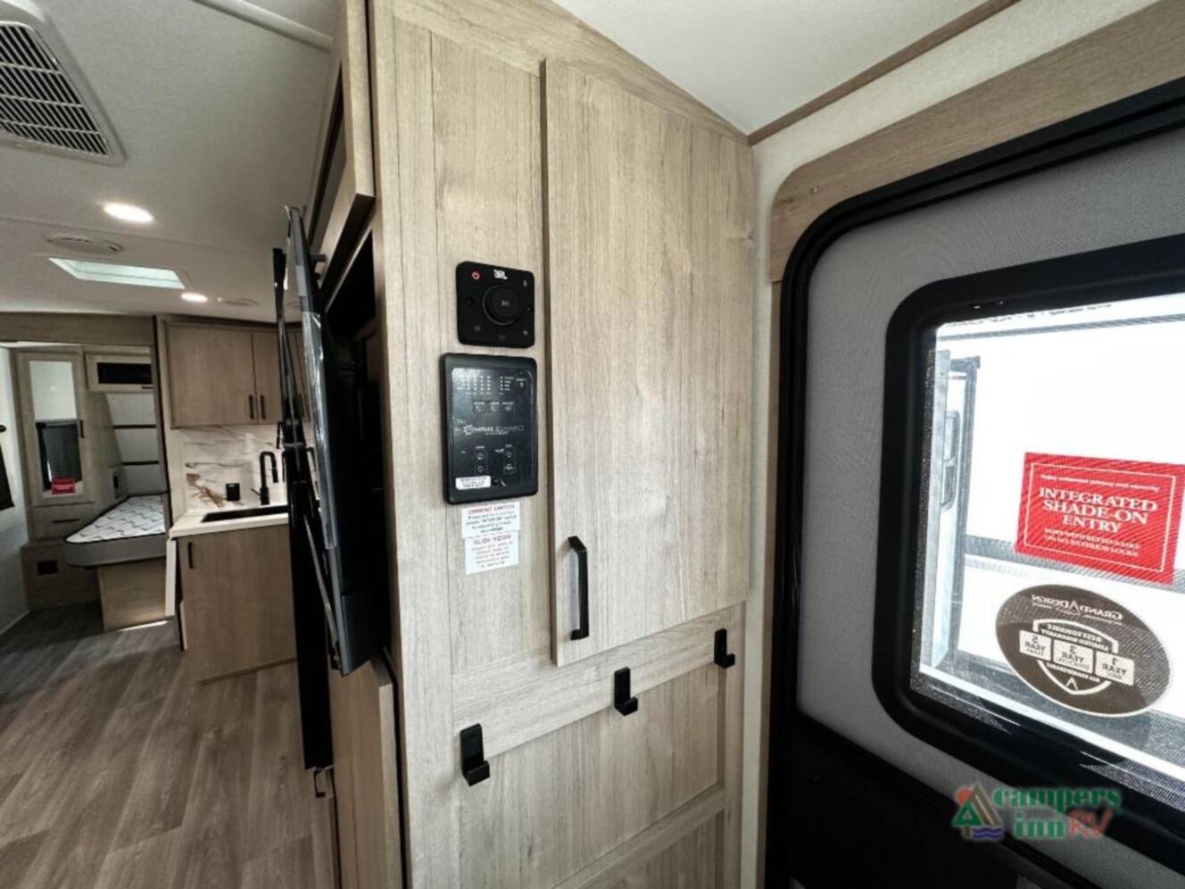 A photo of this 2027 Grand Design Imagine 2800BH