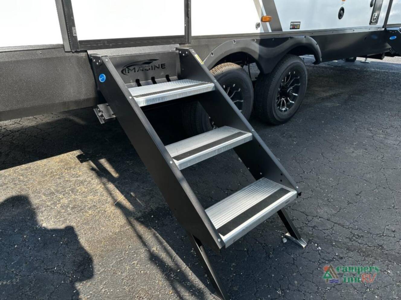 A photo of this 2027 Grand Design Imagine 2800BH
