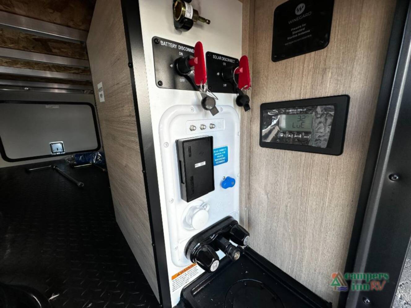 A photo of this 2027 Grand Design Imagine 2800BH