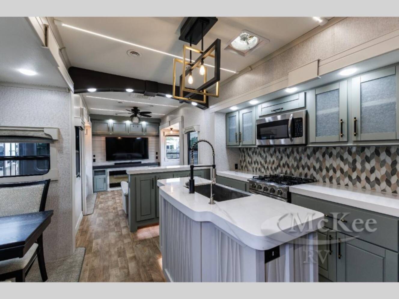 A photo of this 2024 Redwood Rv Redwood RW4150RD