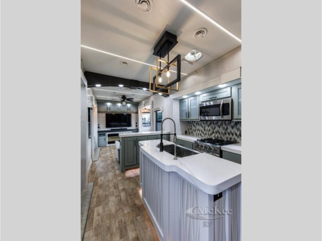 A photo of this 2024 Redwood Rv Redwood RW4150RD