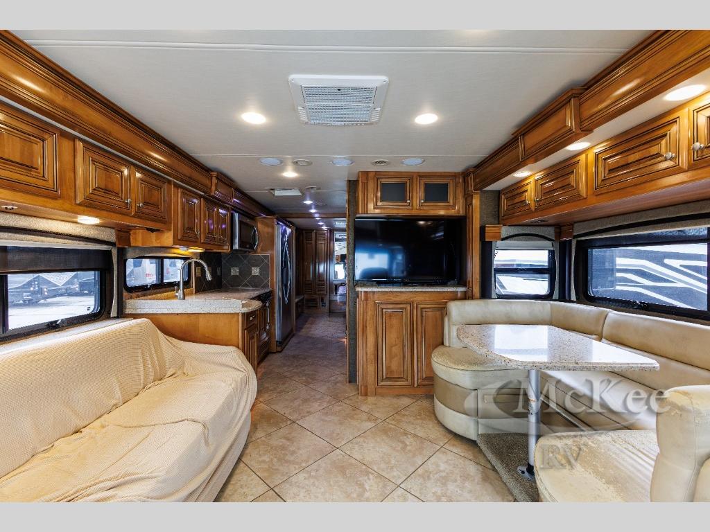 2015 Thor Motor Coach Tuscany XTE 34ST in perry IA
