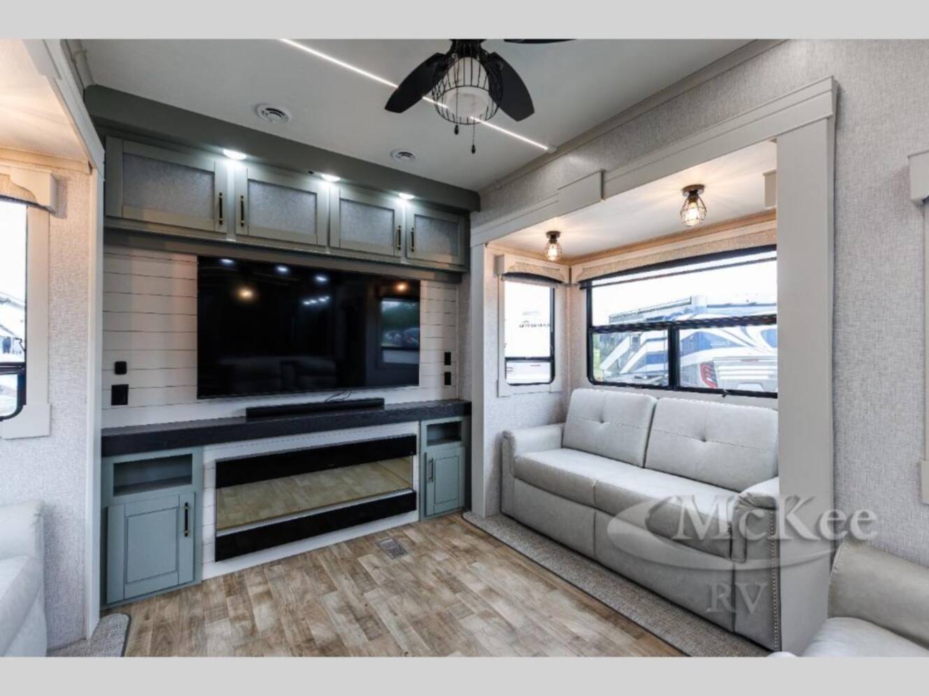 A photo of this 2024 Redwood Rv Redwood RW4150RD