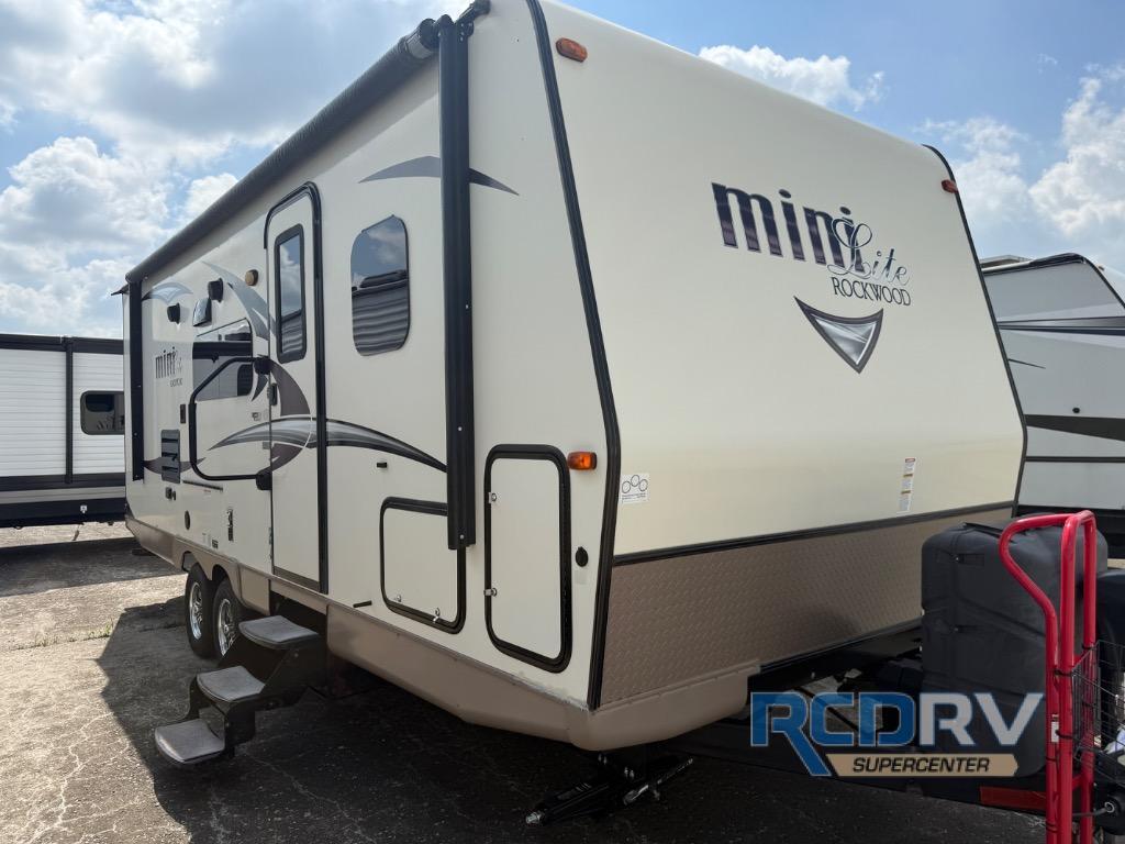 2018 Forest River Rv Rockwood Mini Lite 2504S in pataskala OH