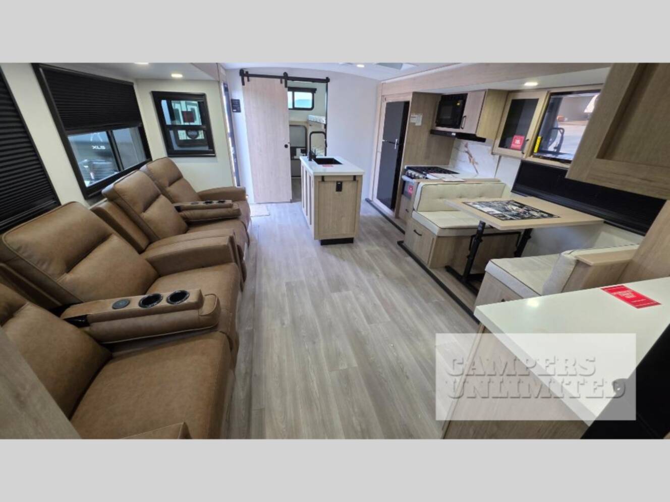 A photo of this 2026 Grand Design Imagine 3210BH