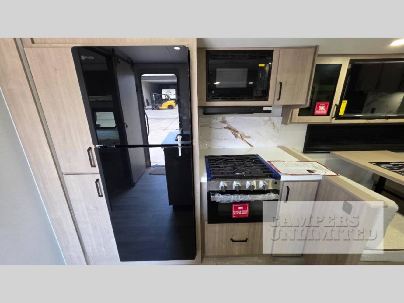 A photo of this 2026 Grand Design Imagine 3210BH