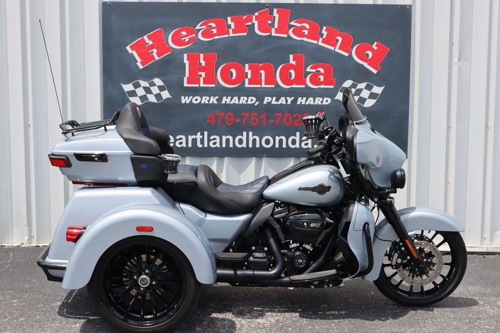 2025 Harley-Davidson® FLHTCUTG - Tri Glide® Ultra ULTRA CLASSIC in Springdale, AR