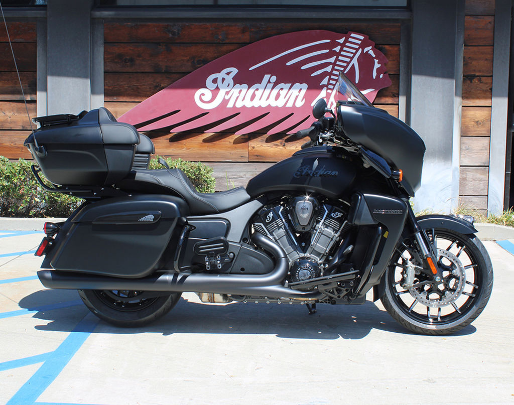 2025 Indian Motorcycle® Roadmaster® PowerPlus Dark Horse® Black Smoke DARK HORSE in Westminster, CA