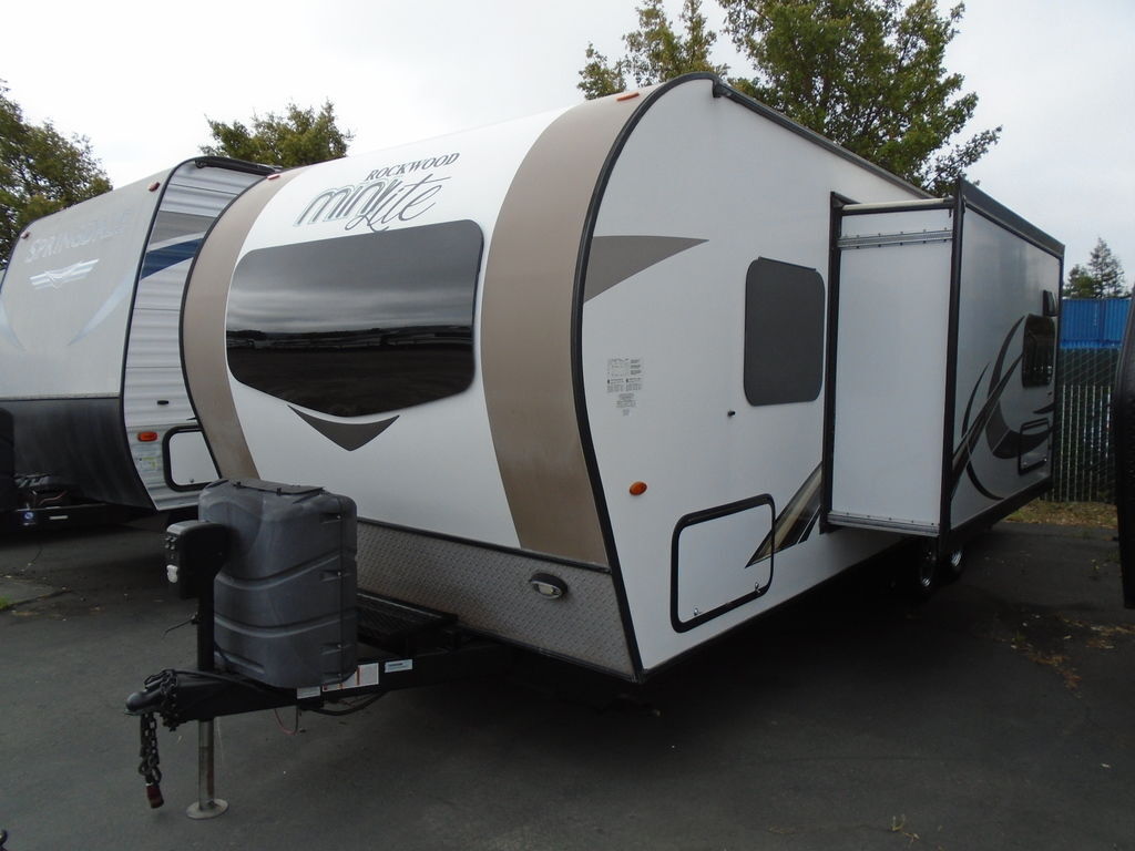 2018 Forest River Rockwood Mini Lite 2503S RV