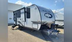 2027 Forest River Rv Cherokee Wolf Pup 17SCBL RV