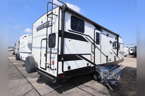2023 Winnebago Industries Towables Minnie 2301BHS in batavia OH